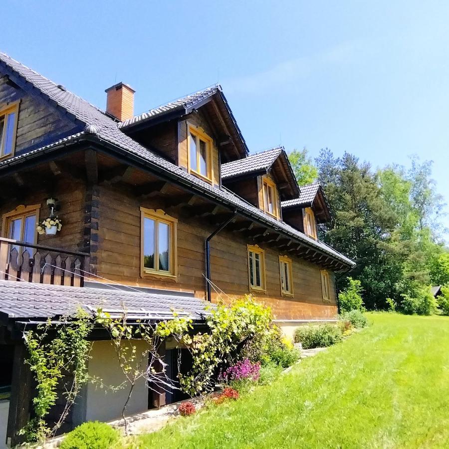 Orlik - Pokoje Goscinne Uscie Gorlickie Exteriér fotografie