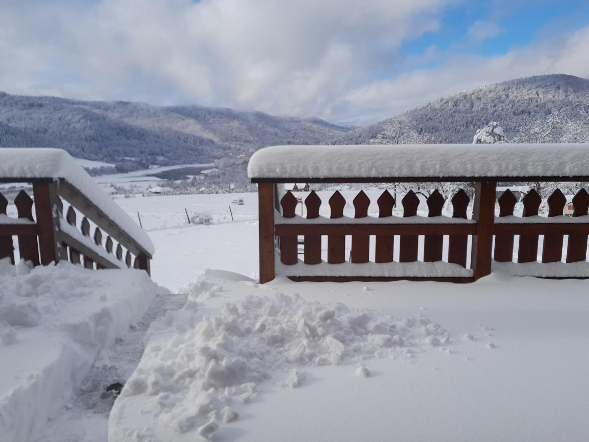 Orlik - Pokoje Goscinne Uscie Gorlickie Exteriér fotografie